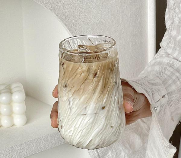 400ML Heat-Resistant Borosilicate Glass Mug – Ice Patterned Cup for Matcha, Juice, Coffee, and More - Image 3
